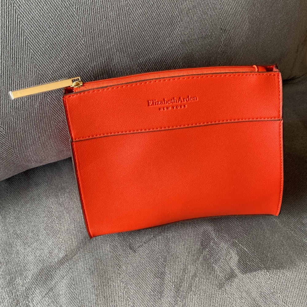 Elizabeth Arden makeup bag NWT - Picture 2 of 16
